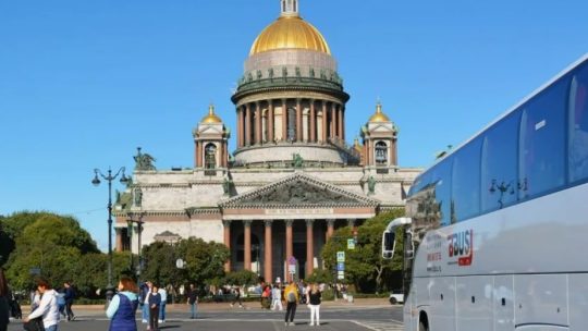 Экскурсии по России на выходные: куда поехать из Москвы и Петербурга без самолёта