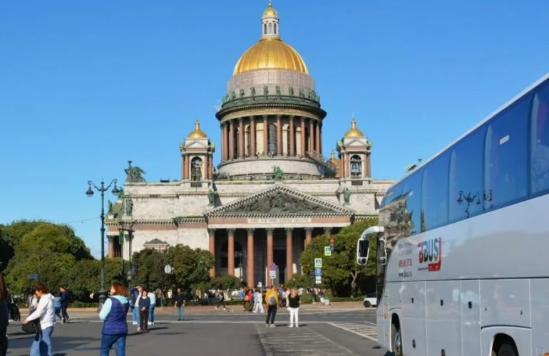 Экскурсии по России на выходные: куда поехать из Москвы и Петербурга без самолёта